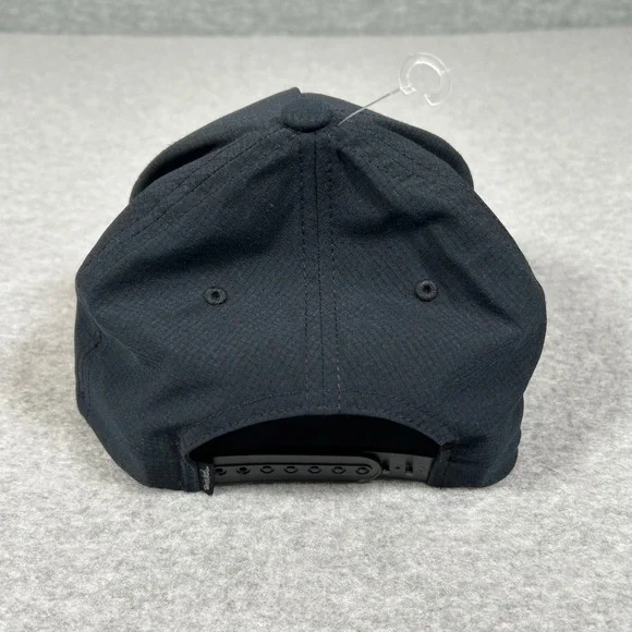Travis Mathew The Heater Hat Black Flexfit 110 Adjustable Golf Cap - Picture 3 of 6